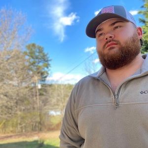 Meet your Posher, Dakota